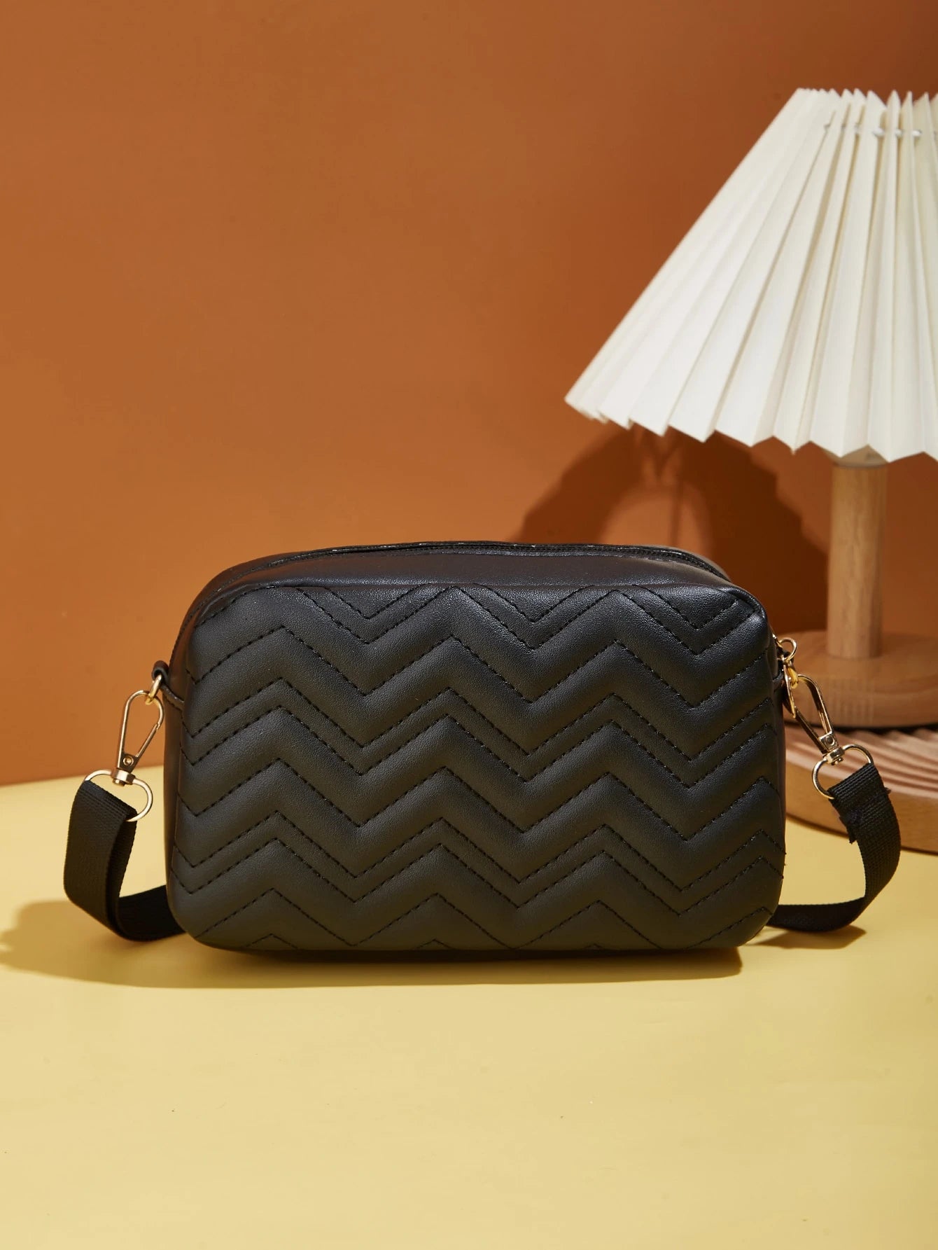 Fashionable Quilted Mini Shoulder Crossbody Bag for Women